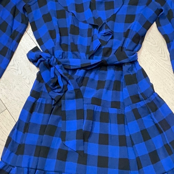 Woman’s Lauren Ralph Lauren blue/black  gingham prairie dress. Size 6. Like new! - Picture 2 of 6